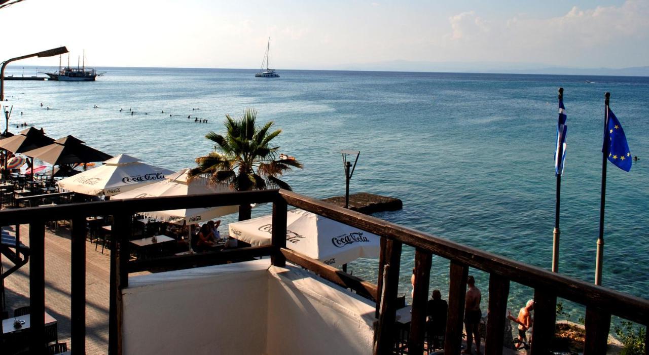 Eleni'S Sea View Adults Only Lägenhet Pefkochori Exteriör bild