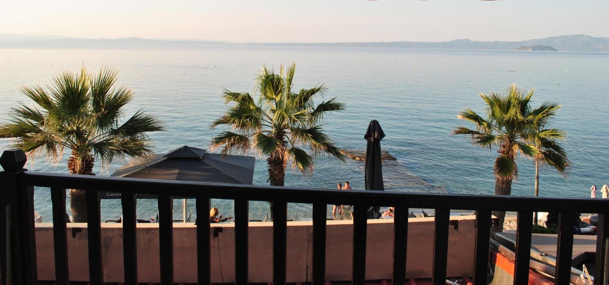 Eleni'S Sea View Adults Only Lägenhet Pefkochori Exteriör bild