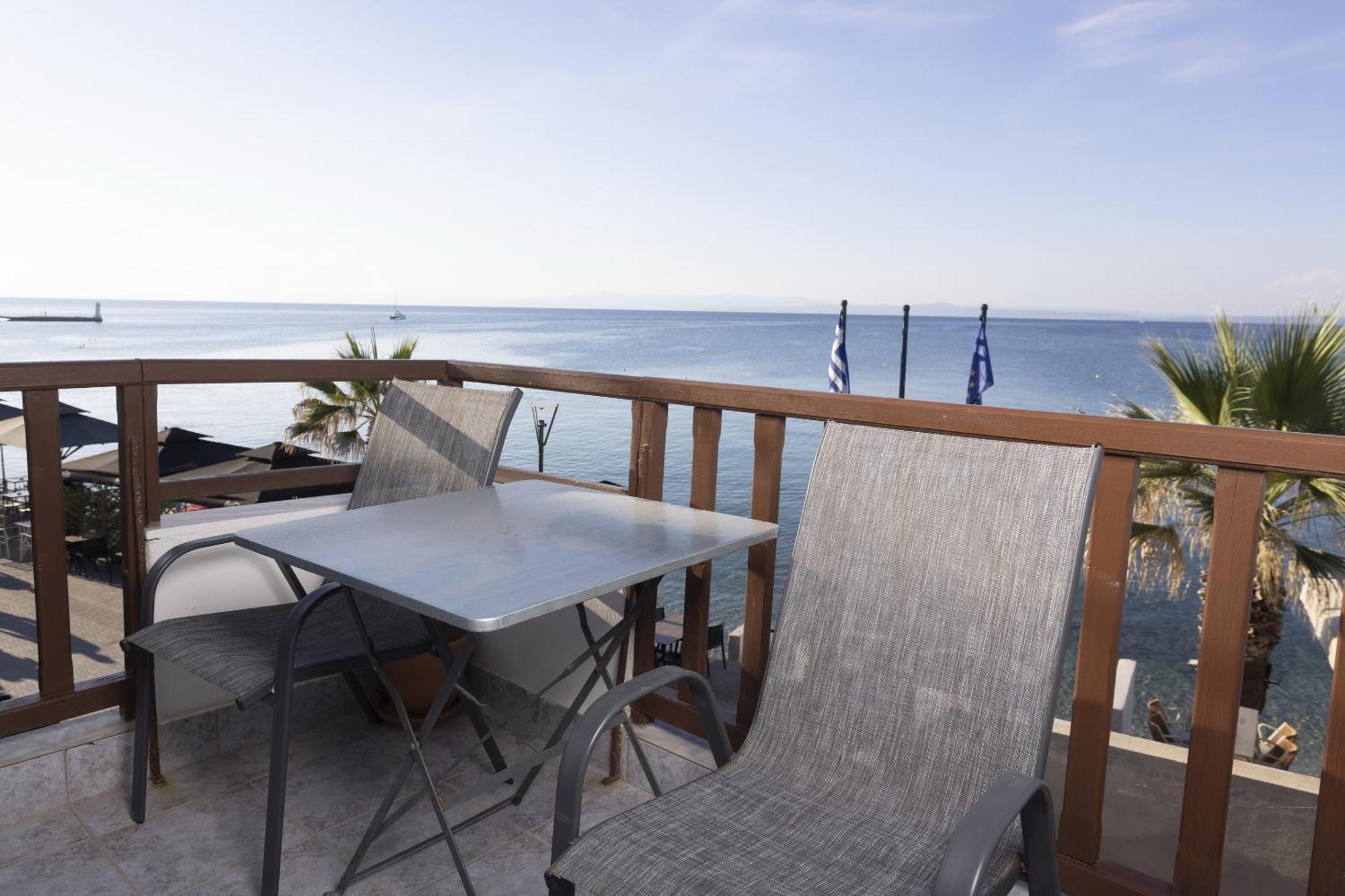 Eleni'S Sea View Adults Only Lägenhet Pefkochori Exteriör bild